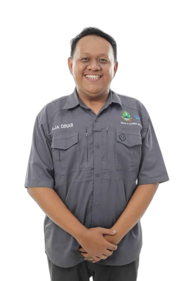 Raja Dinar, S.Pd